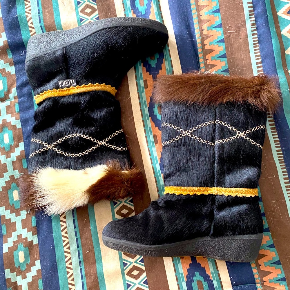✨SOLD✨ Tecnica Italian Fur Snow Boots - Picture 1 of 4